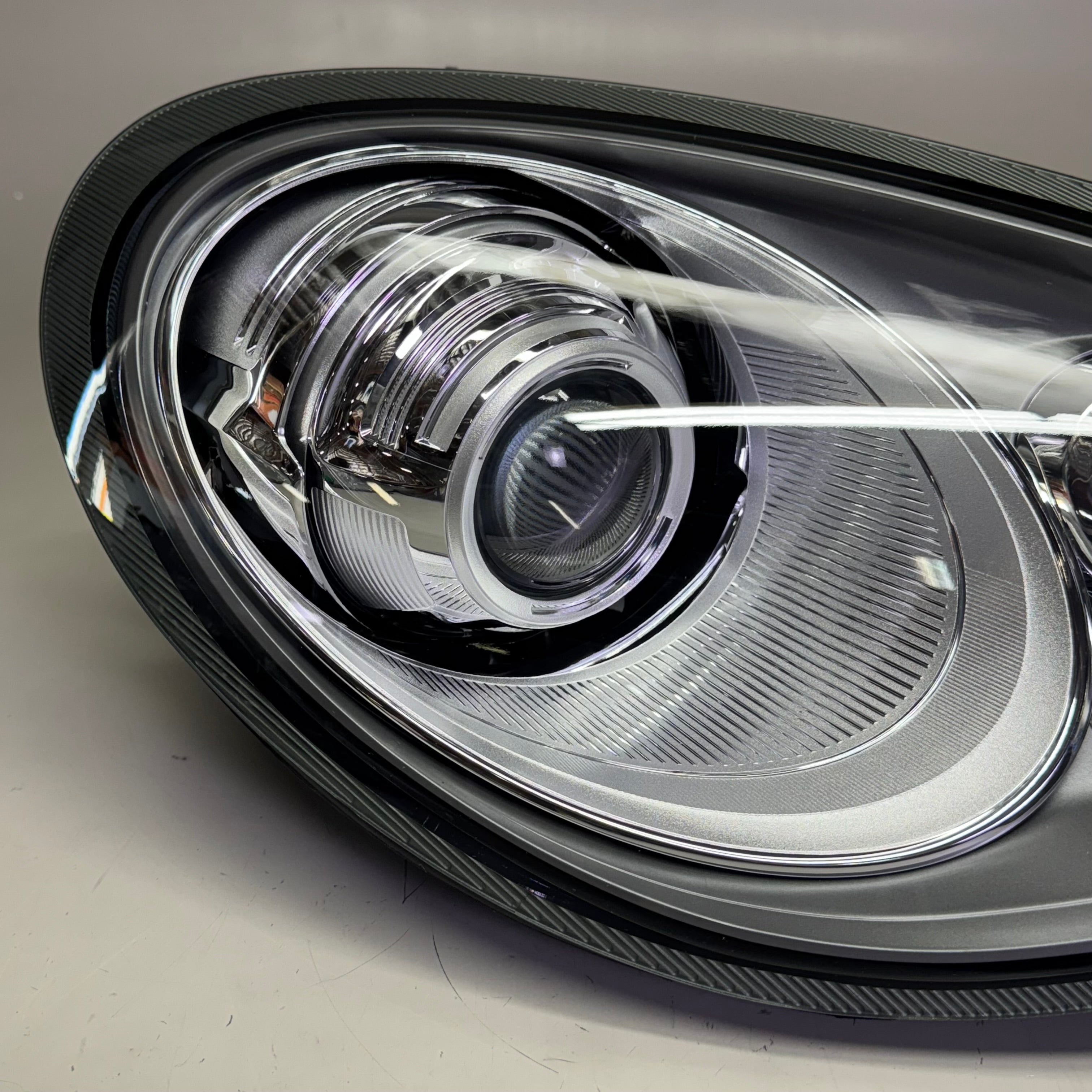 EVGENII LAKOVLEV (2 Pcs) Car Headlights Sz 22" L x 8" H, Black XC101214US